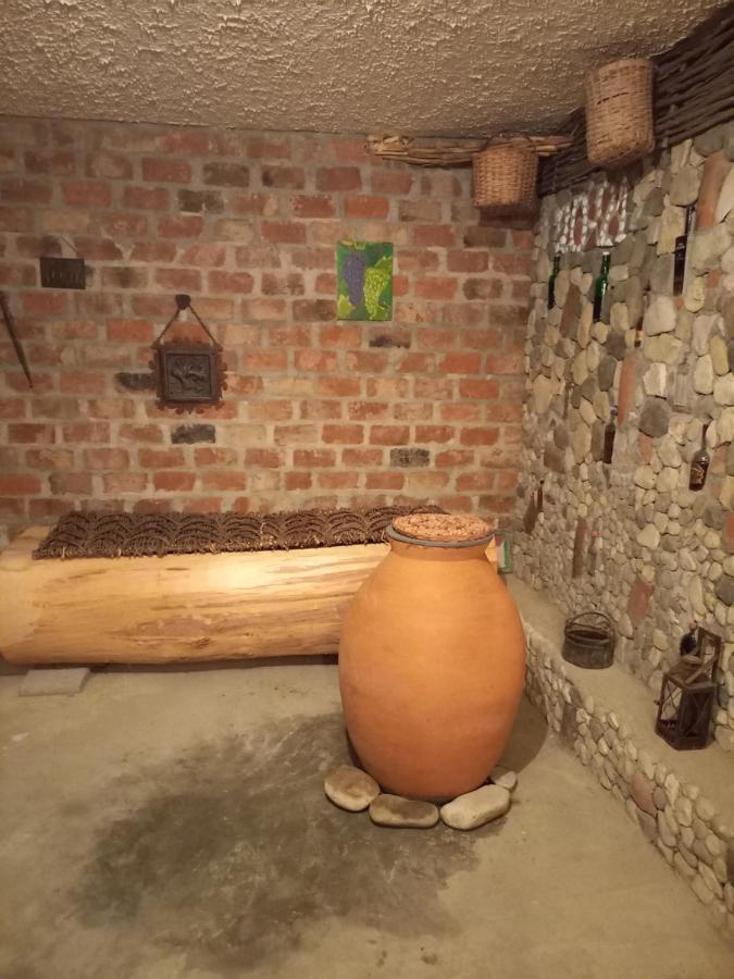 Limi Sachkhere Bagian luar foto