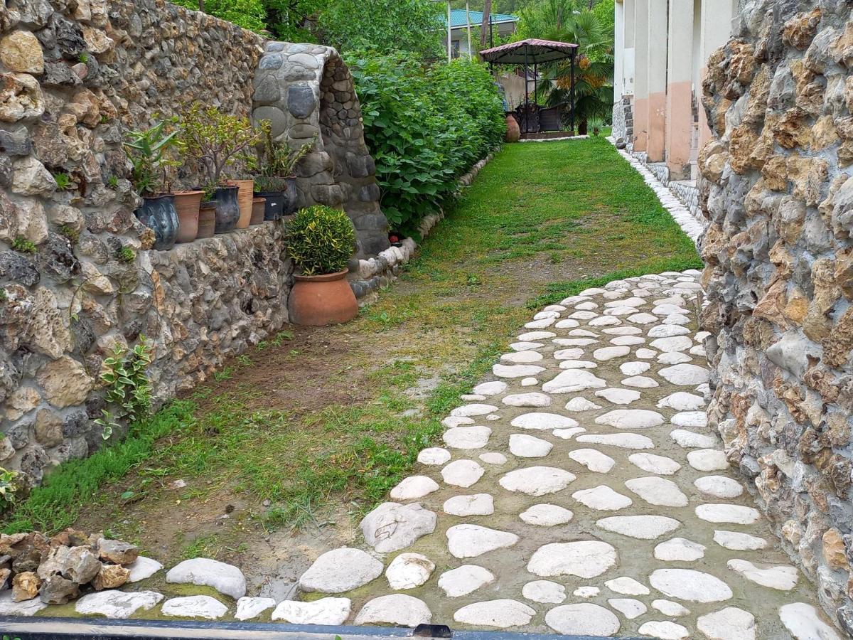 Limi Sachkhere Bagian luar foto